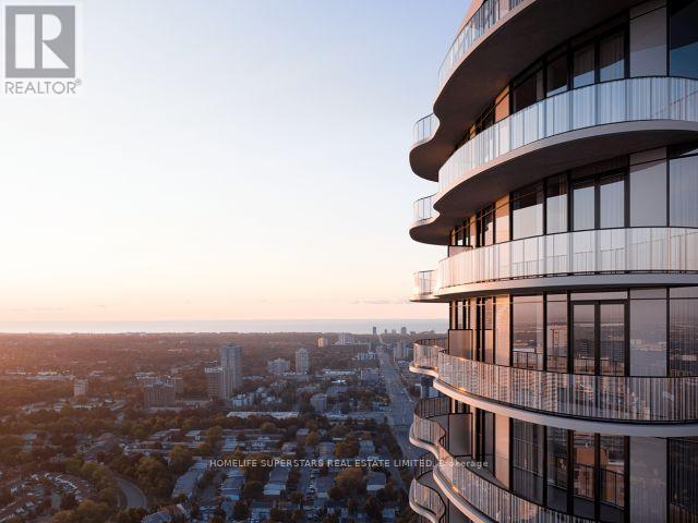 308 - 1 Fairview Road E, Mississauga, Ontario  L5A 4C6 - Photo 3 - W12655464