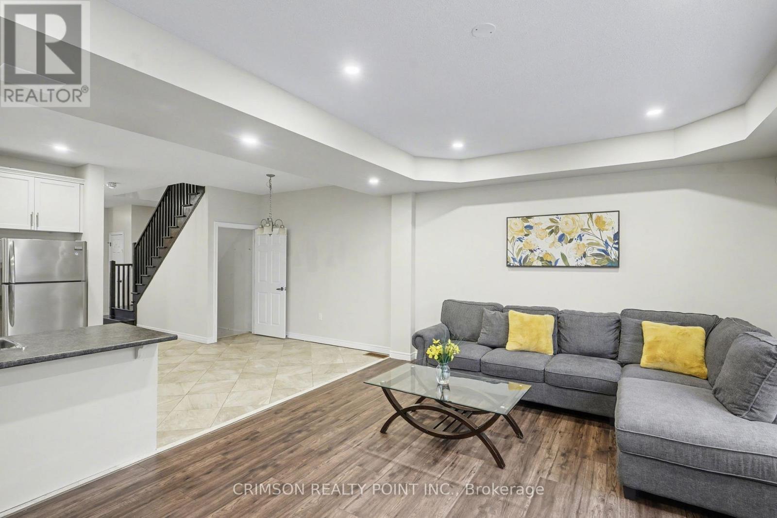 77 Fairgrounds Drive, Hamilton, Ontario  L0R 1C0 - Photo 6 - X12655462