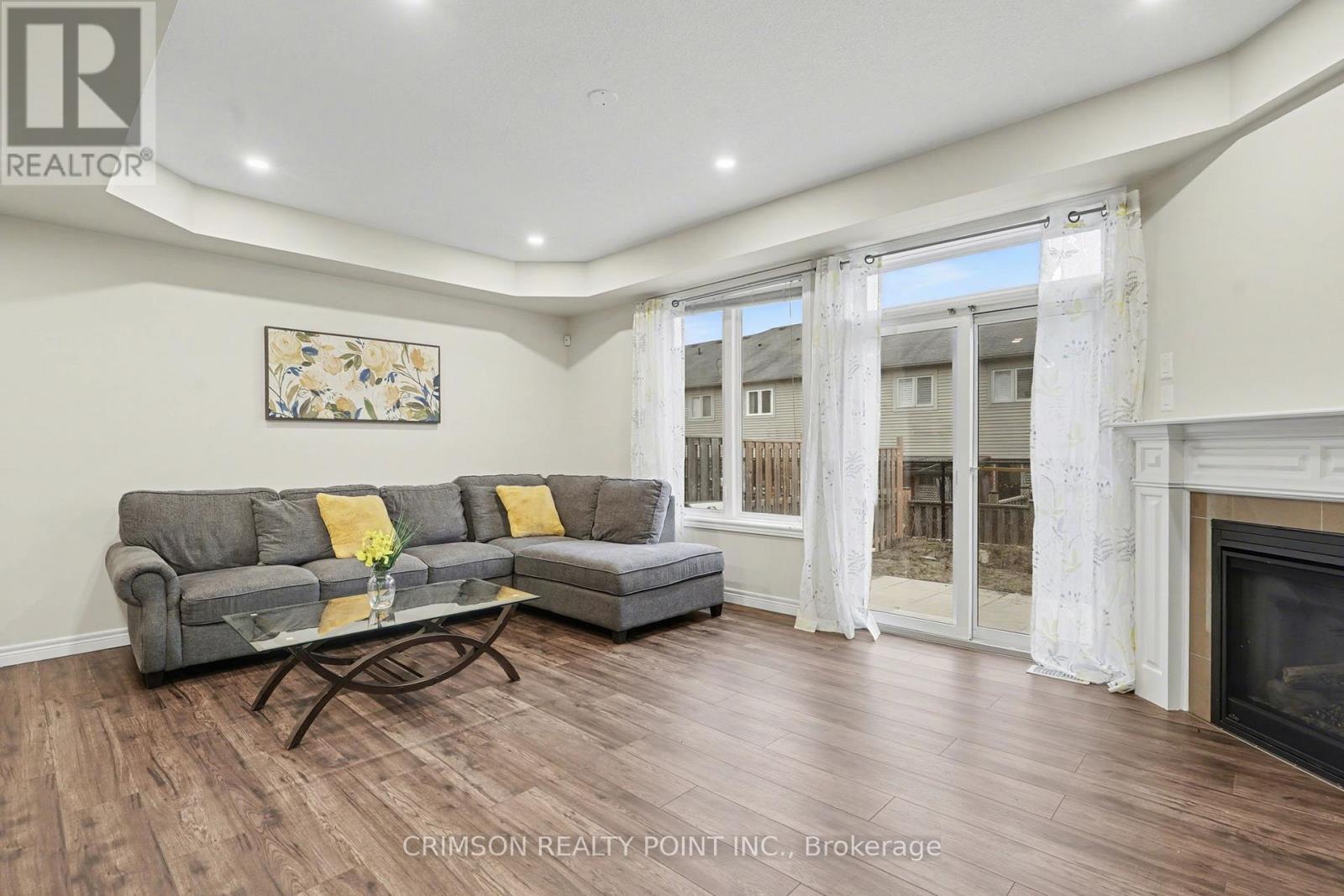 77 Fairgrounds Drive, Hamilton, Ontario  L0R 1C0 - Photo 8 - X12655462