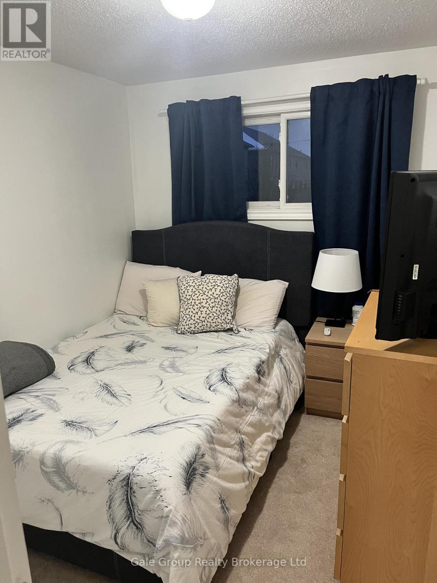 3 - 374 Springbank Avenue, Woodstock, Ontario  N4T 1L6 - Photo 8 - X12655474