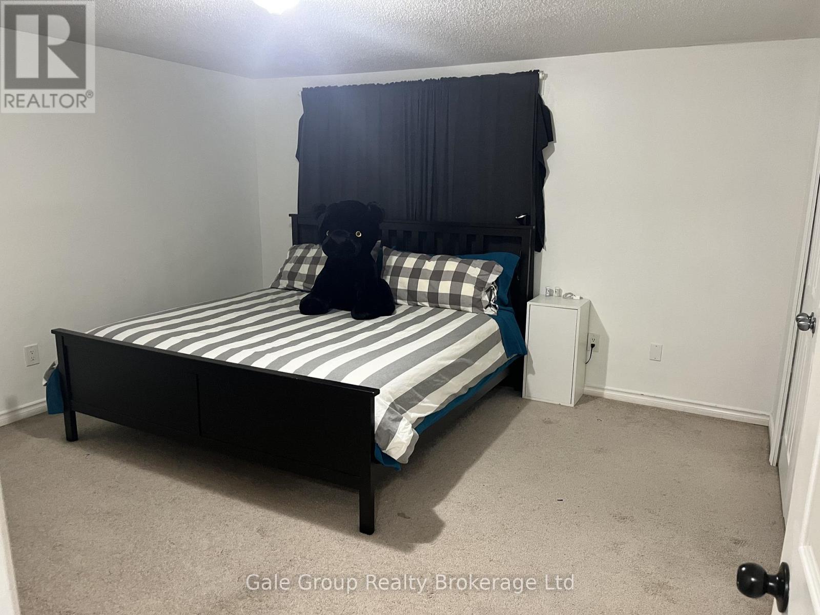 3 - 374 Springbank Avenue, Woodstock, Ontario  N4T 1L6 - Photo 9 - X12655474