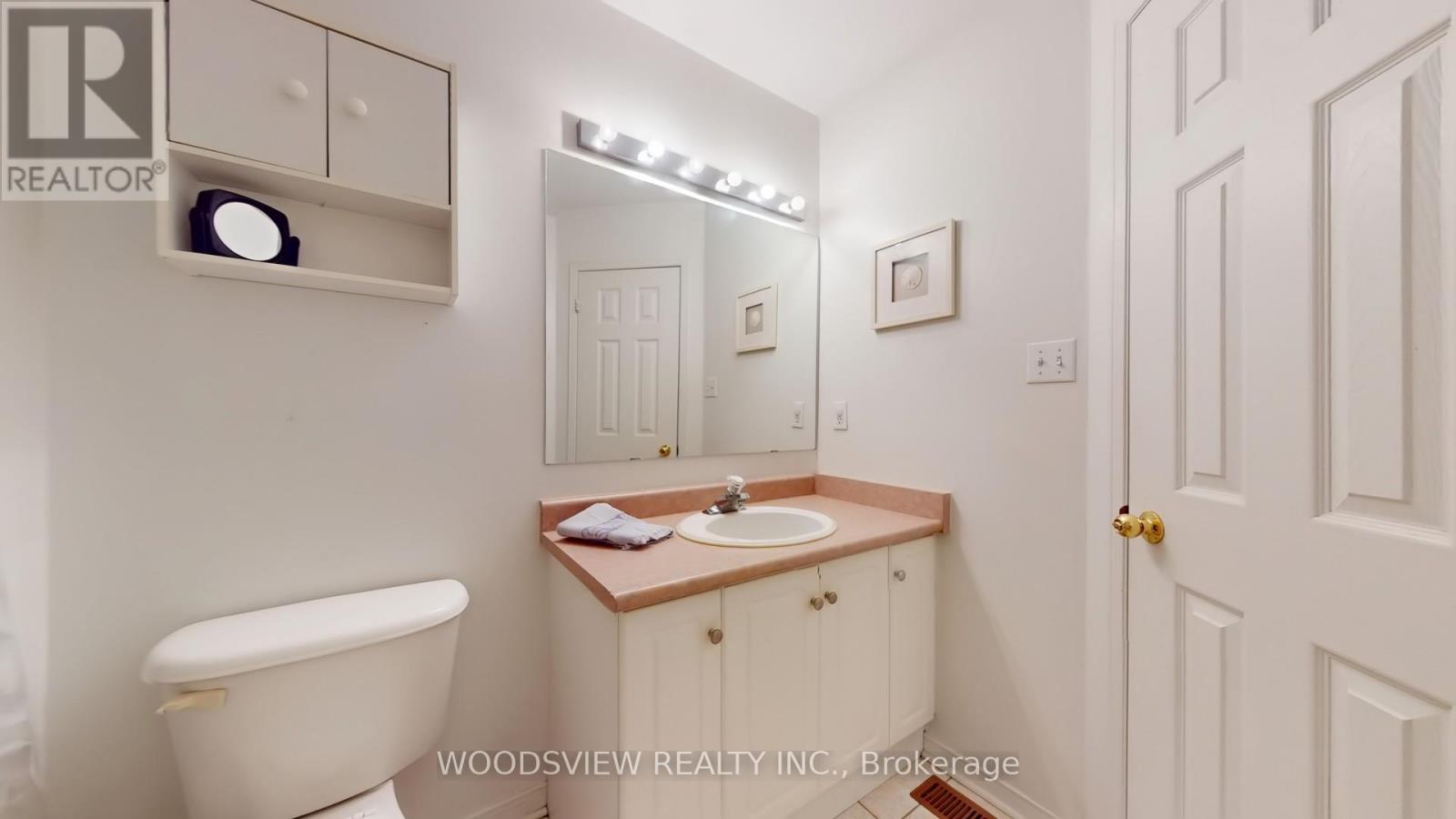 1171 Foxglove Place, Mississauga, Ontario  L5V 2N1 - Photo 15 - W12655488