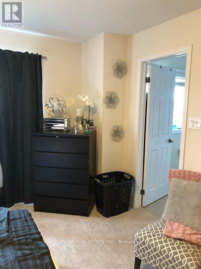 8291 Tulip Tree Drive, Niagara Falls, Ontario  L2H 0N4 - Photo 7 - X12655472