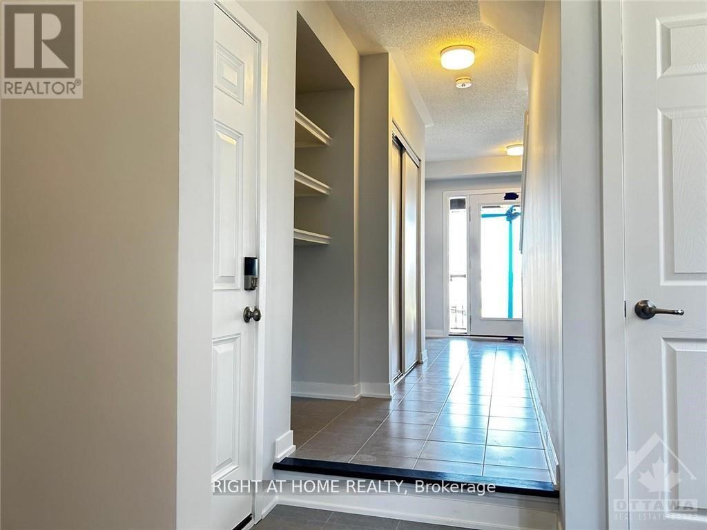 623 Quilter Row, Ottawa, Ontario  K0A 2Z0 - Photo 3 - X12655482