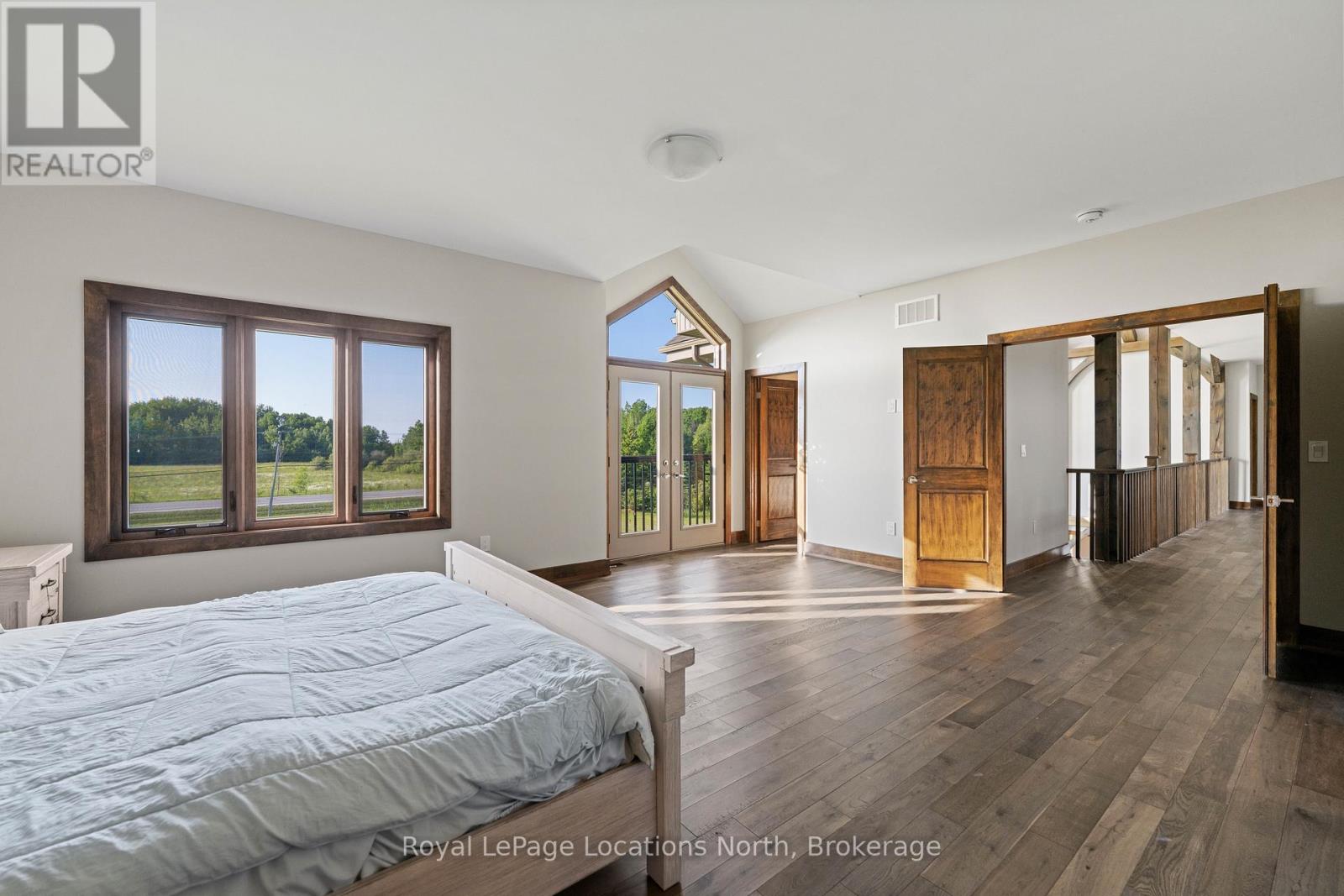 11 Windrose Valley Boulevard, Clearview, Ontario  L9Y 0K2 - Photo 13 - S12655490