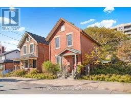 60 HOWITT STREET, guelph (st. patrick's ward), Ontario