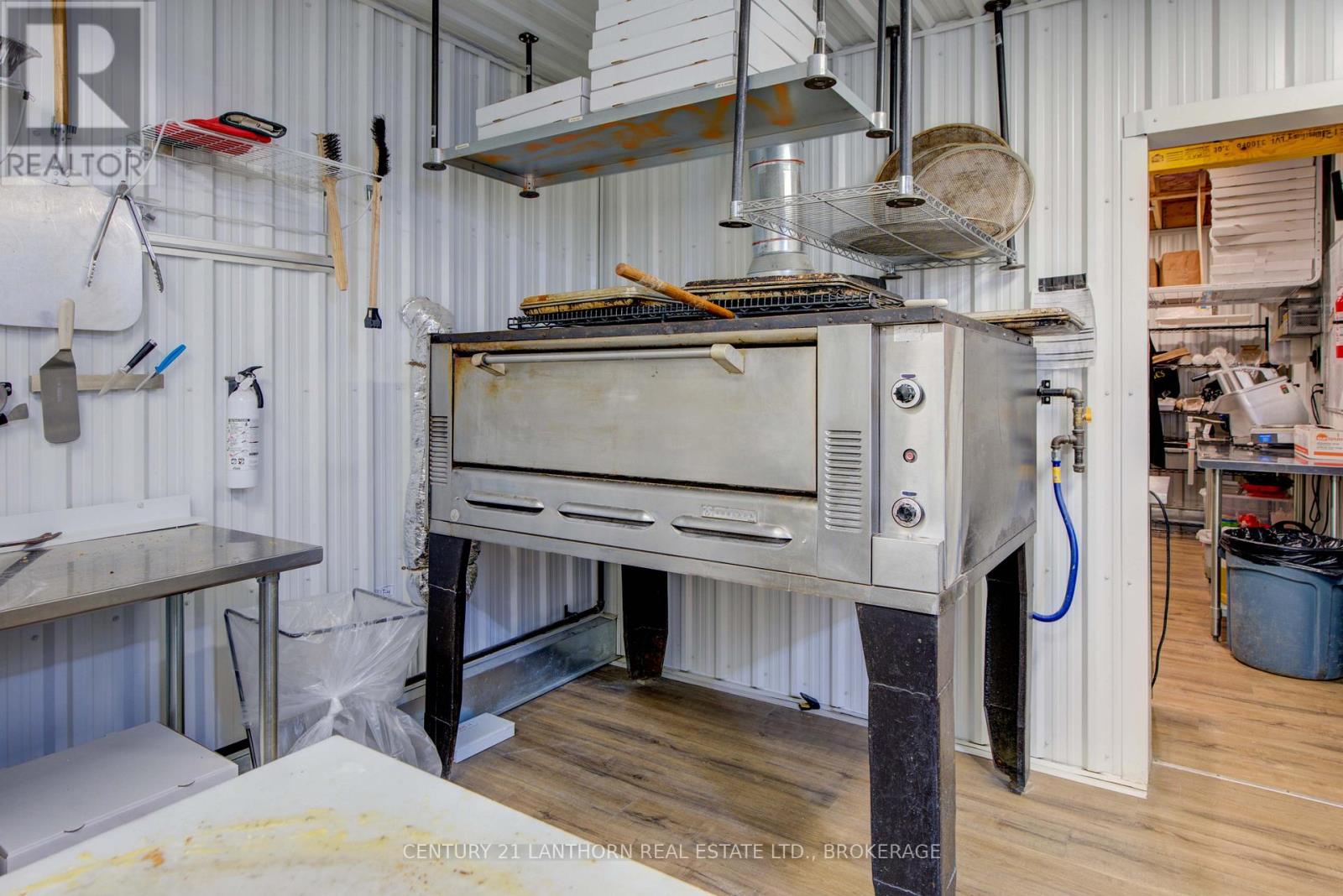 25 Main Street W, Elizabethtown-Kitley, Ontario  K0E 1M0 - Photo 21 - X12655510