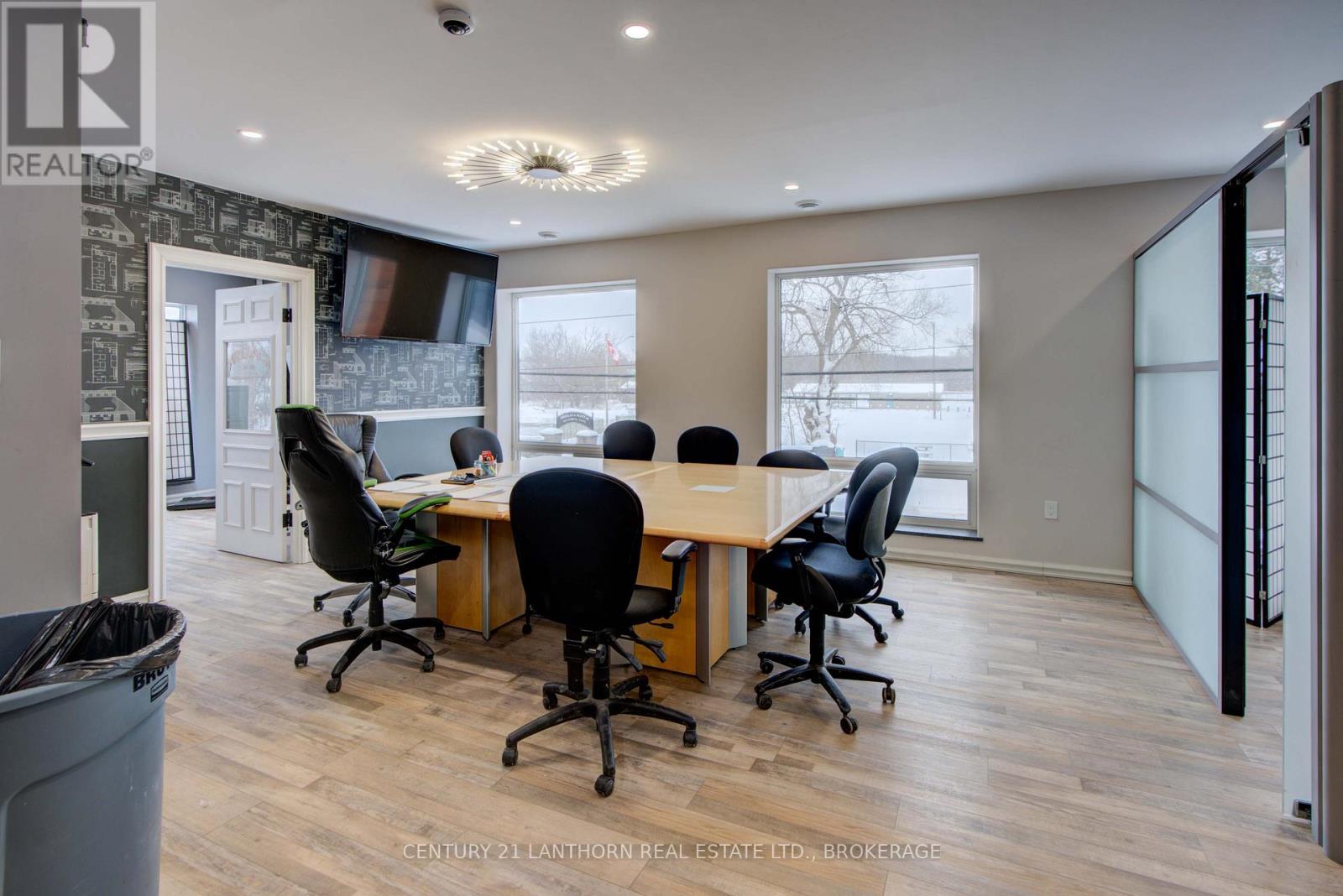 25 Main Street W, Elizabethtown-Kitley, Ontario  K0E 1M0 - Photo 39 - X12655510