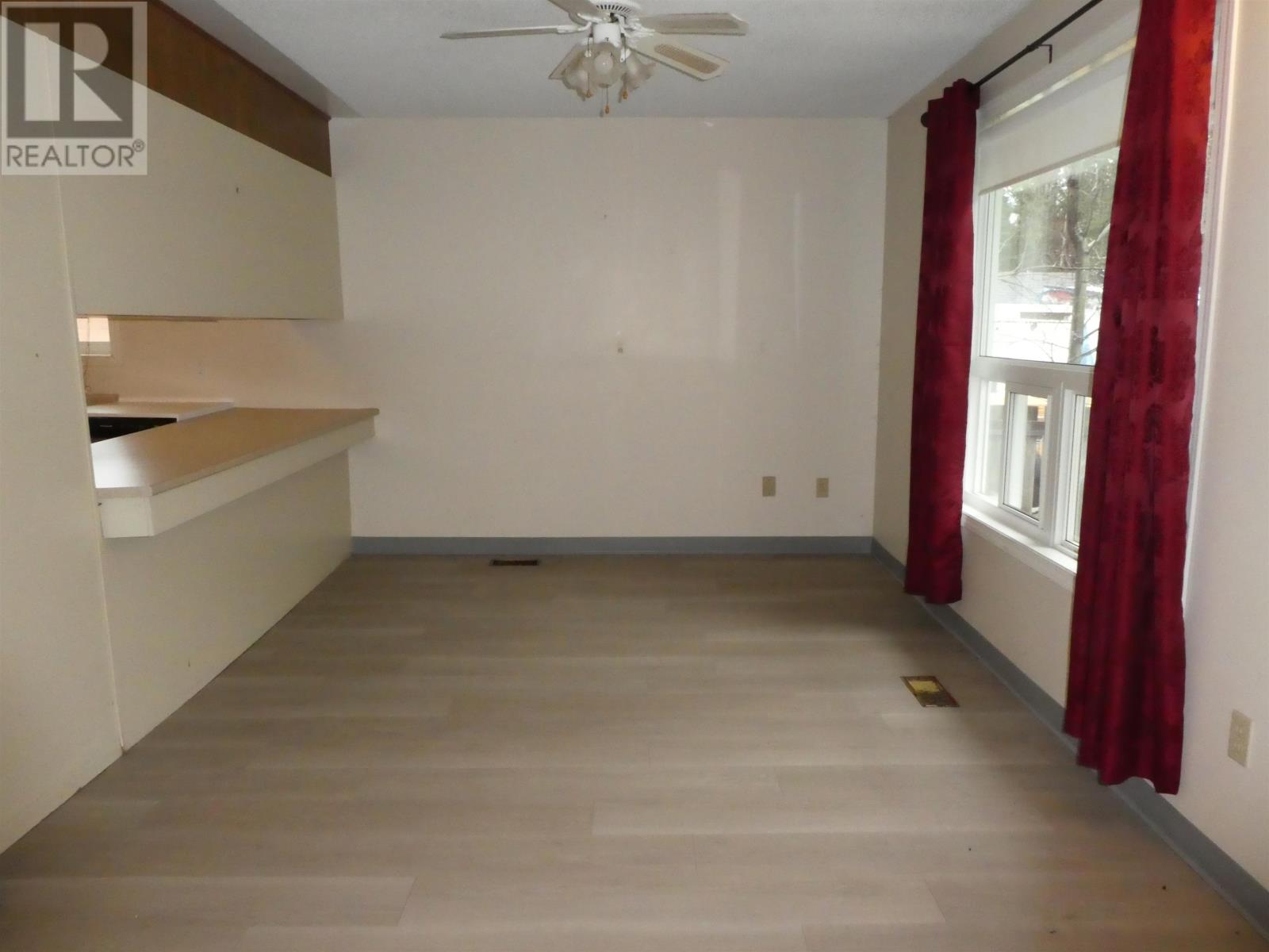 305 Clarke Ave Se, Geraldton, Ontario  P0T 1M0 - Photo 4 - TB253618