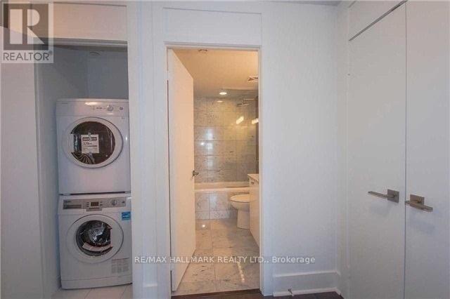 2003 - 32 Davenport Road, Toronto, Ontario  M5R 1H3 - Photo 9 - C12655514