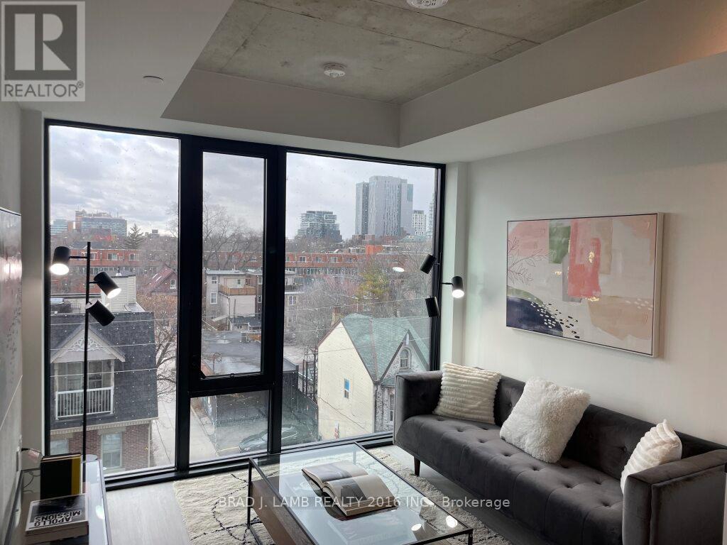 423 - 195 Mccaul Street, Toronto, Ontario  M5T 1W6 - Photo 4 - C12655574