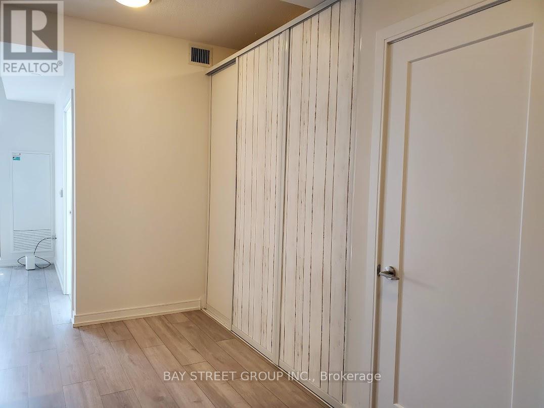 2905 - 225 Village Green Square, Toronto, Ontario  M1S 0N4 - Photo 4 - E12655526