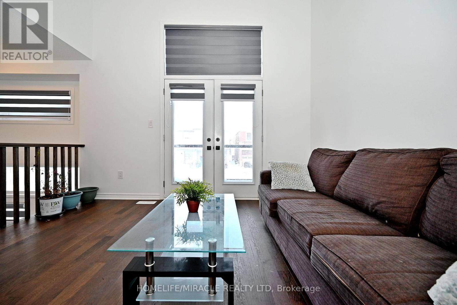 689 Mika Street, Innisfil, Ontario  L9S 0R7 - Photo 24 - N12650676