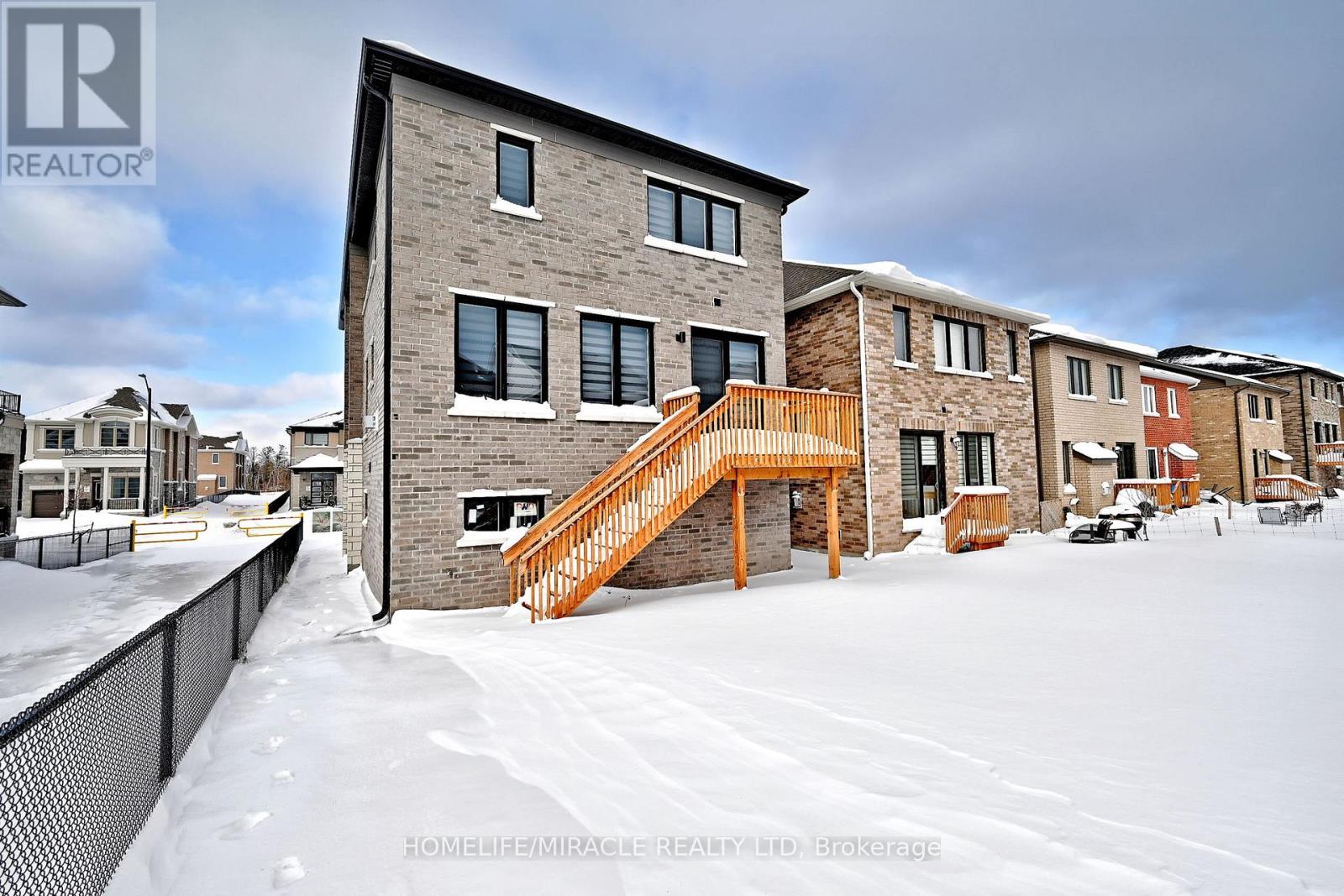 689 Mika Street, Innisfil, Ontario  L9S 0R7 - Photo 48 - N12650676
