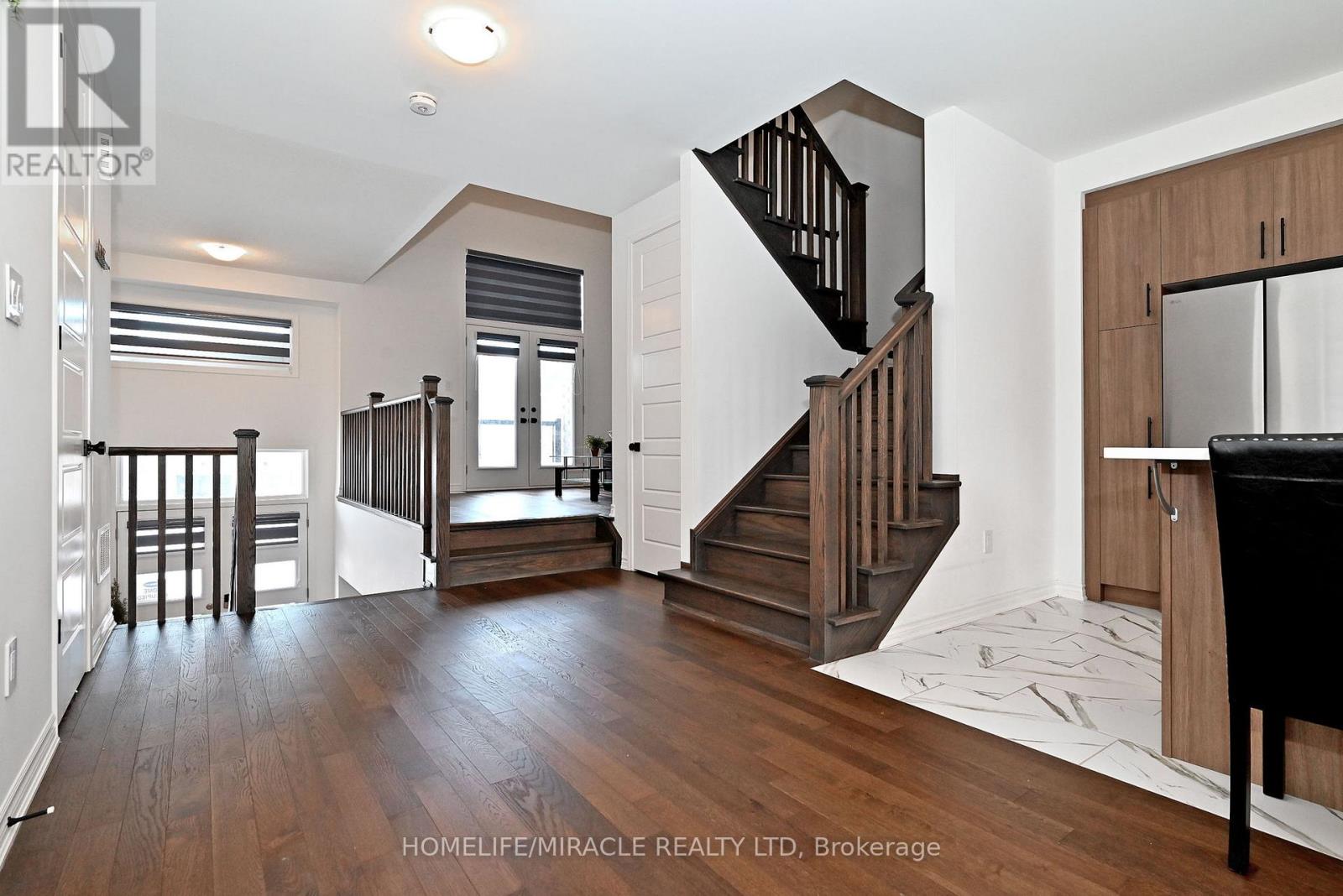 689 Mika Street, Innisfil, Ontario  L9S 0R7 - Photo 29 - N12650676