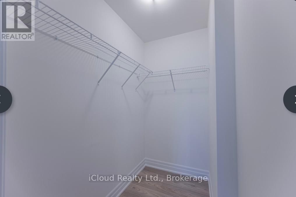 1704 - 36 Elm Drive, Mississauga, Ontario  L5B 0N9 - Photo 13 - W12654244