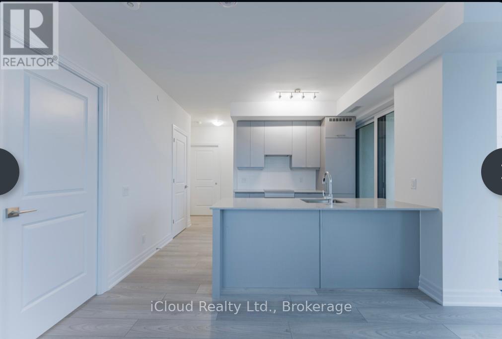 1704 - 36 Elm Drive, Mississauga, Ontario  L5B 0N9 - Photo 12 - W12654244