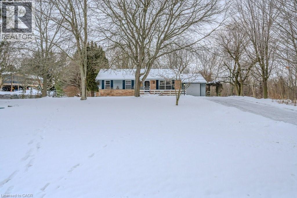 39 Bannockburn Road, Kitchener, Ontario  N2R 1M1 - Photo 2 - 40795363