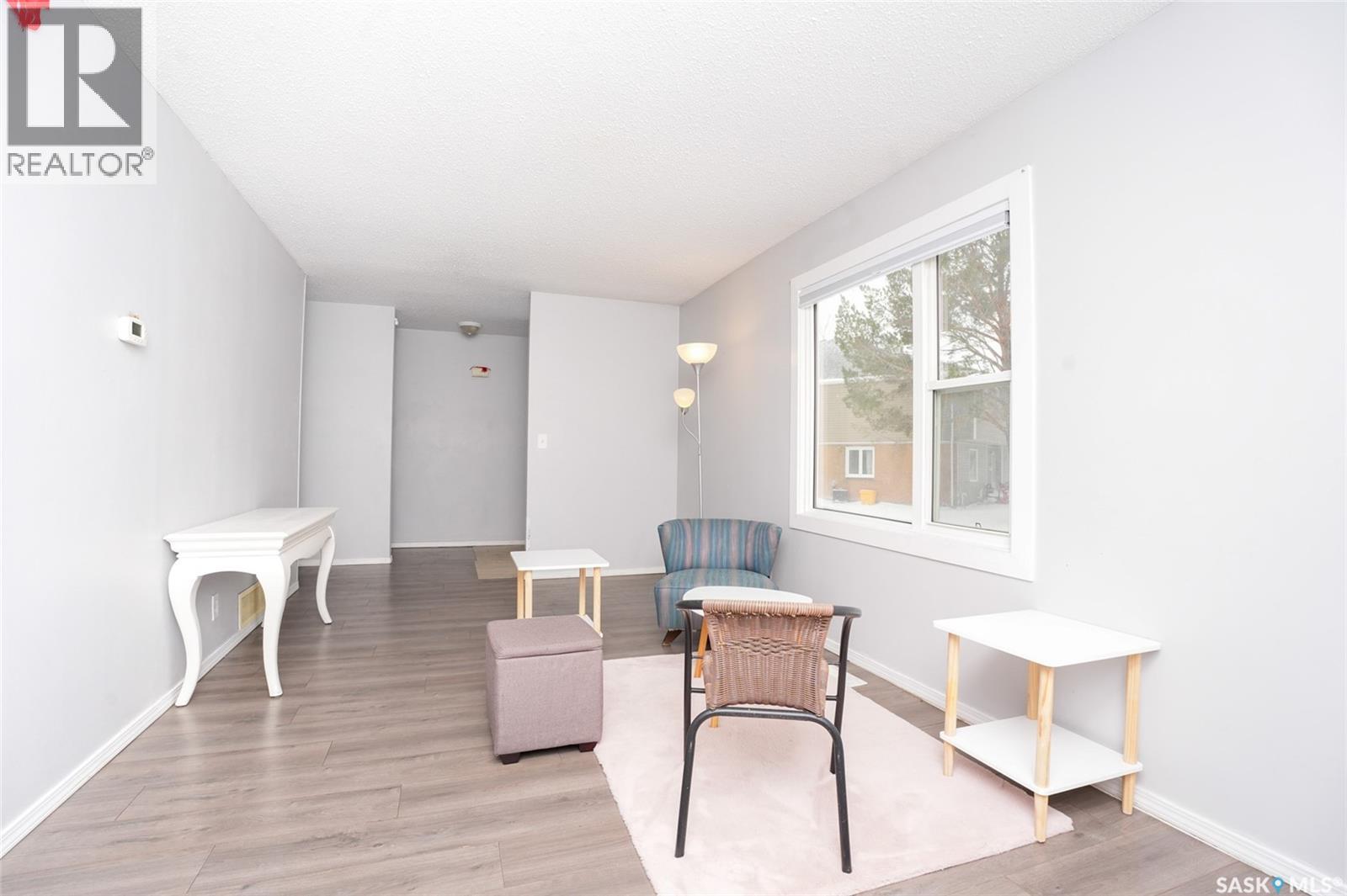 3940 Castle Road, Regina, Saskatchewan  S4S 6A4 - Photo 6 - SK026010