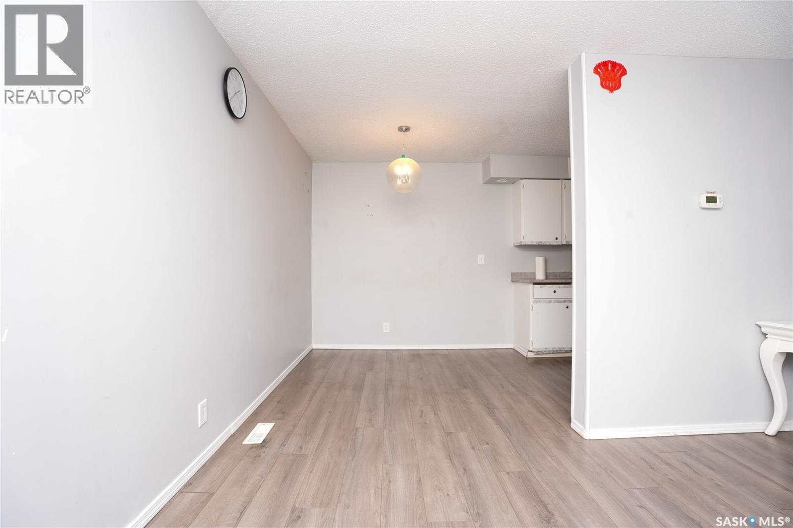 3940 Castle Road, Regina, Saskatchewan  S4S 6A4 - Photo 8 - SK026010