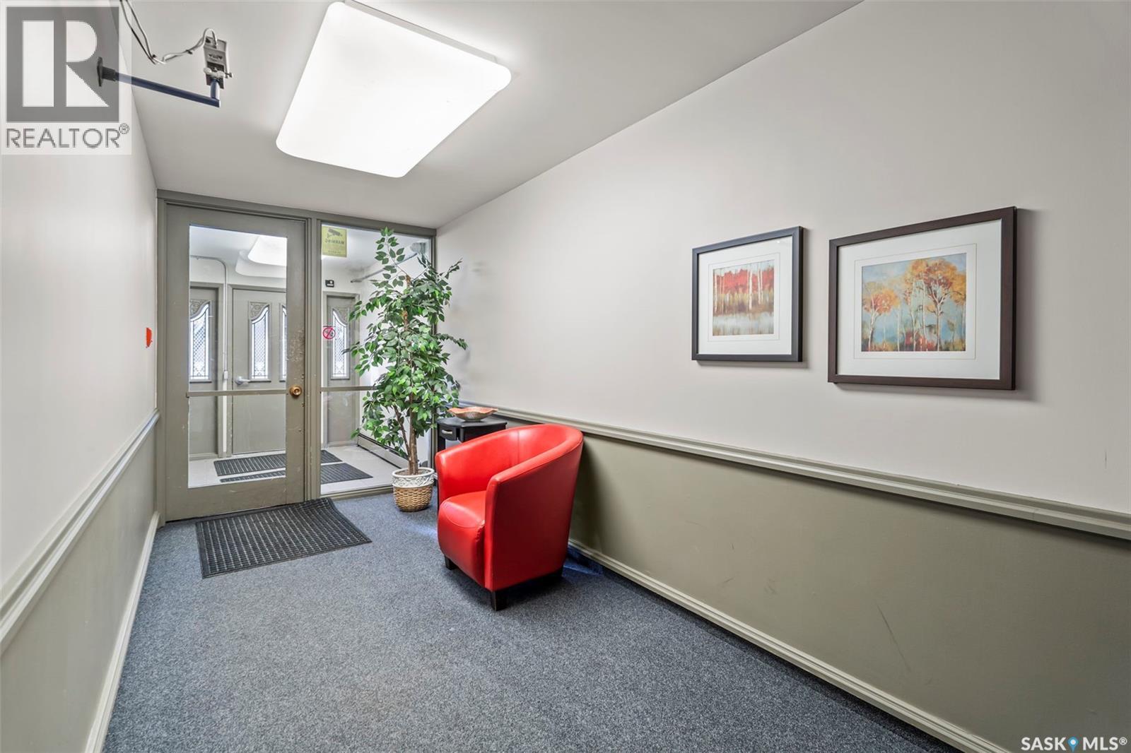 205 419 Main Street E, Saskatoon, Saskatchewan  S7N 0B9 - Photo 3 - SK026000