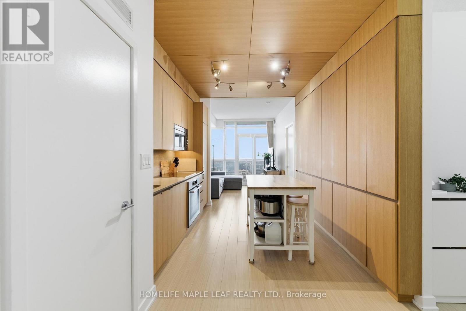 3916 - 15 Iceboat Terrace, Toronto, Ontario  M5V 4A5 - Photo 5 - C12654152