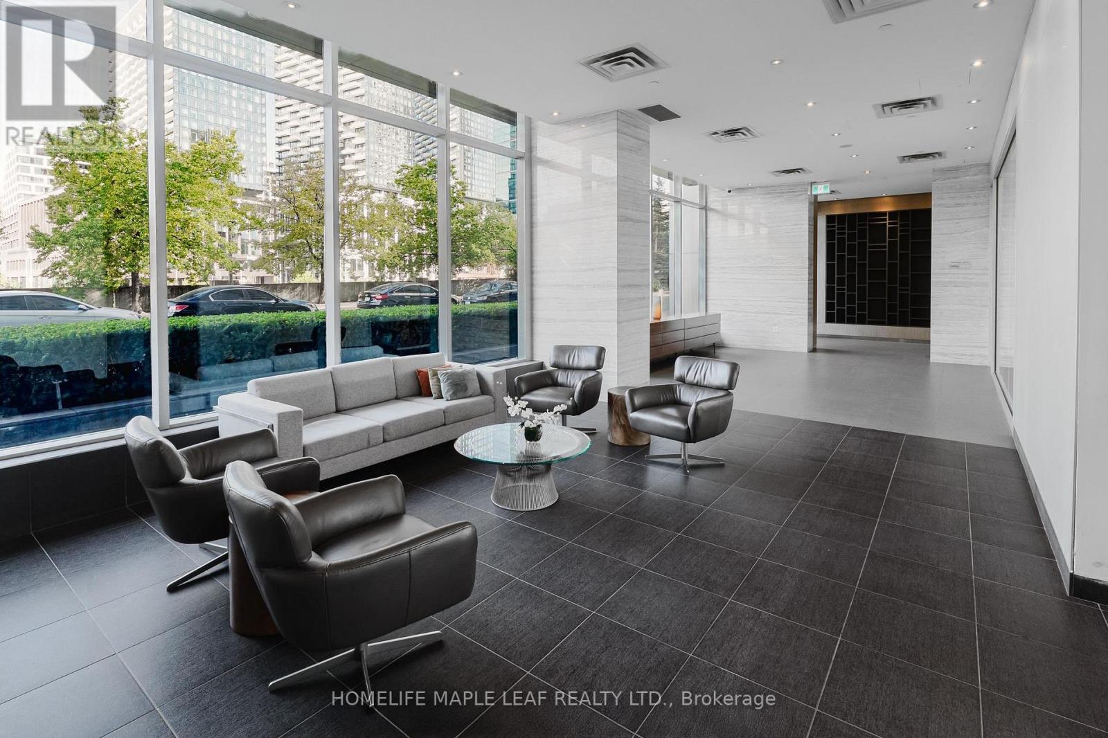 3916 - 15 Iceboat Terrace, Toronto, Ontario  M5V 4A5 - Photo 32 - C12654152