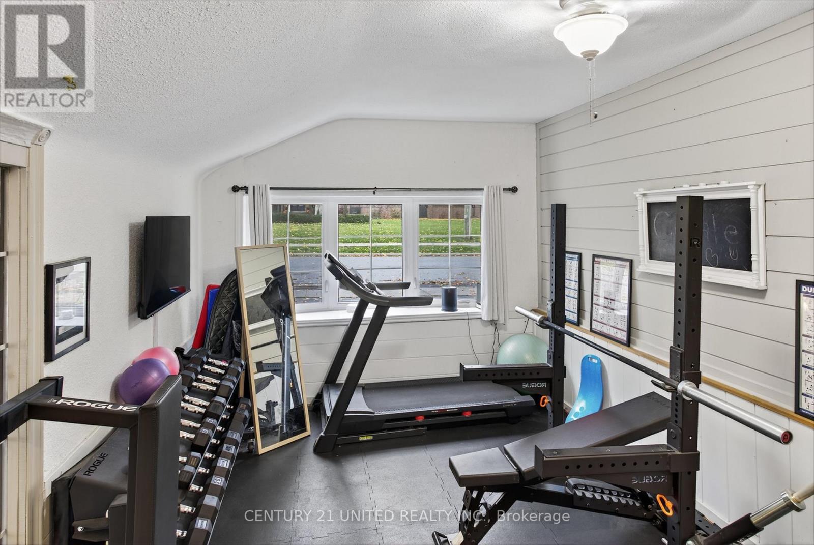 71 Bond Street W, Kawartha Lakes, Ontario  K9V 3R5 - Photo 21 - X12655636