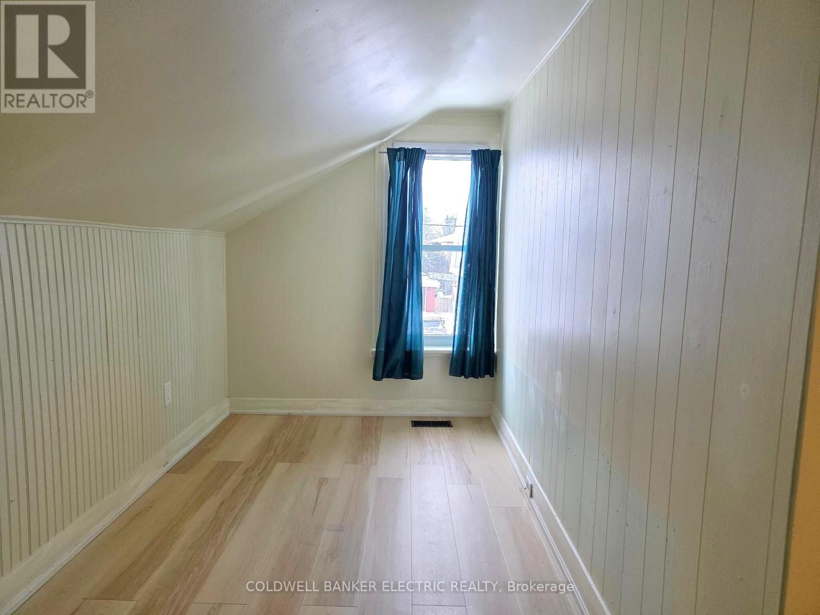 220 Rogers Street, Peterborough, Ontario  K9H 1W3 - Photo 31 - X12655638