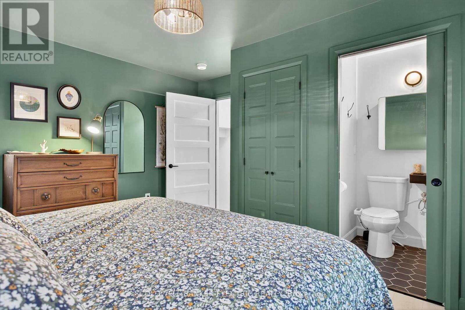 220 Rogers Street, Peterborough, Ontario  K9H 1W3 - Photo 35 - X12655638