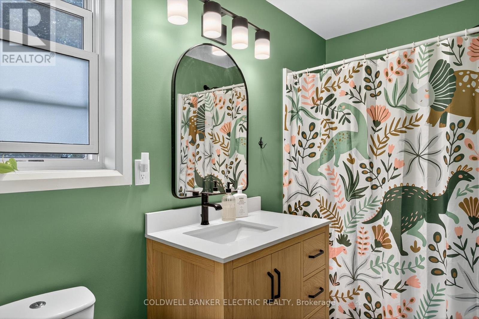 220 Rogers Street, Peterborough, Ontario  K9H 1W3 - Photo 37 - X12655638