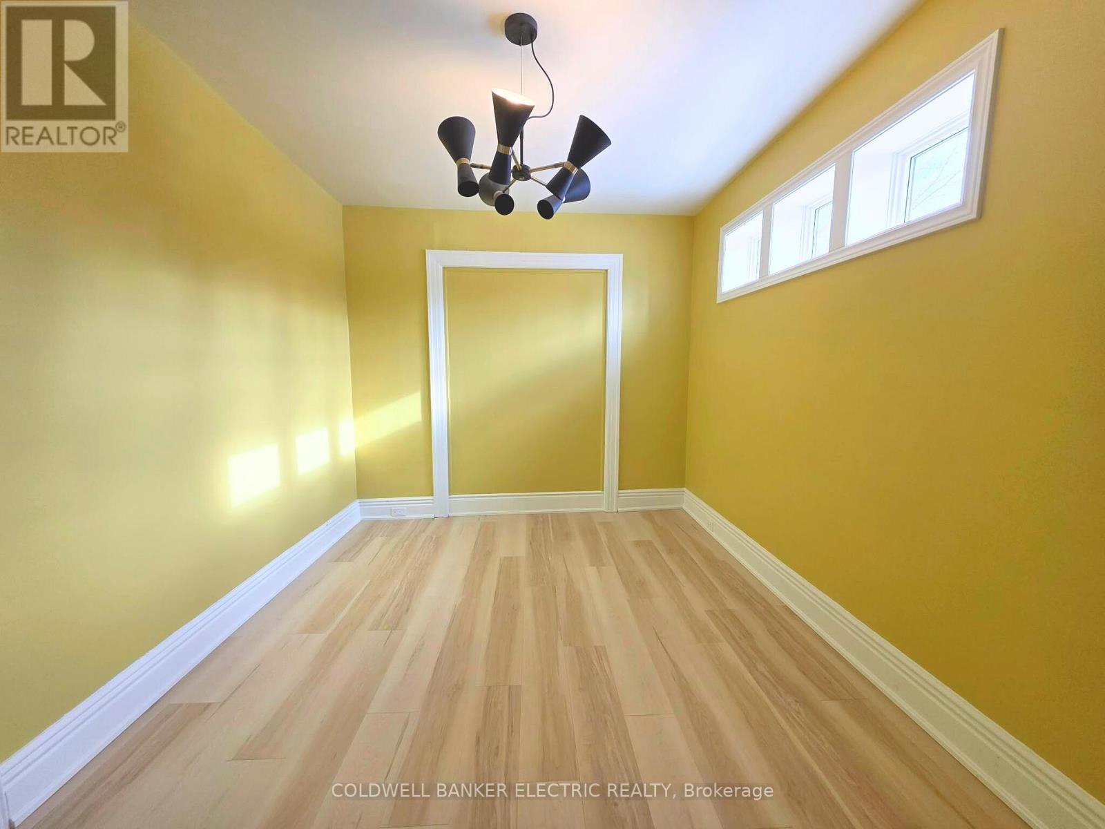 220 Rogers Street, Peterborough, Ontario  K9H 1W3 - Photo 9 - X12655638