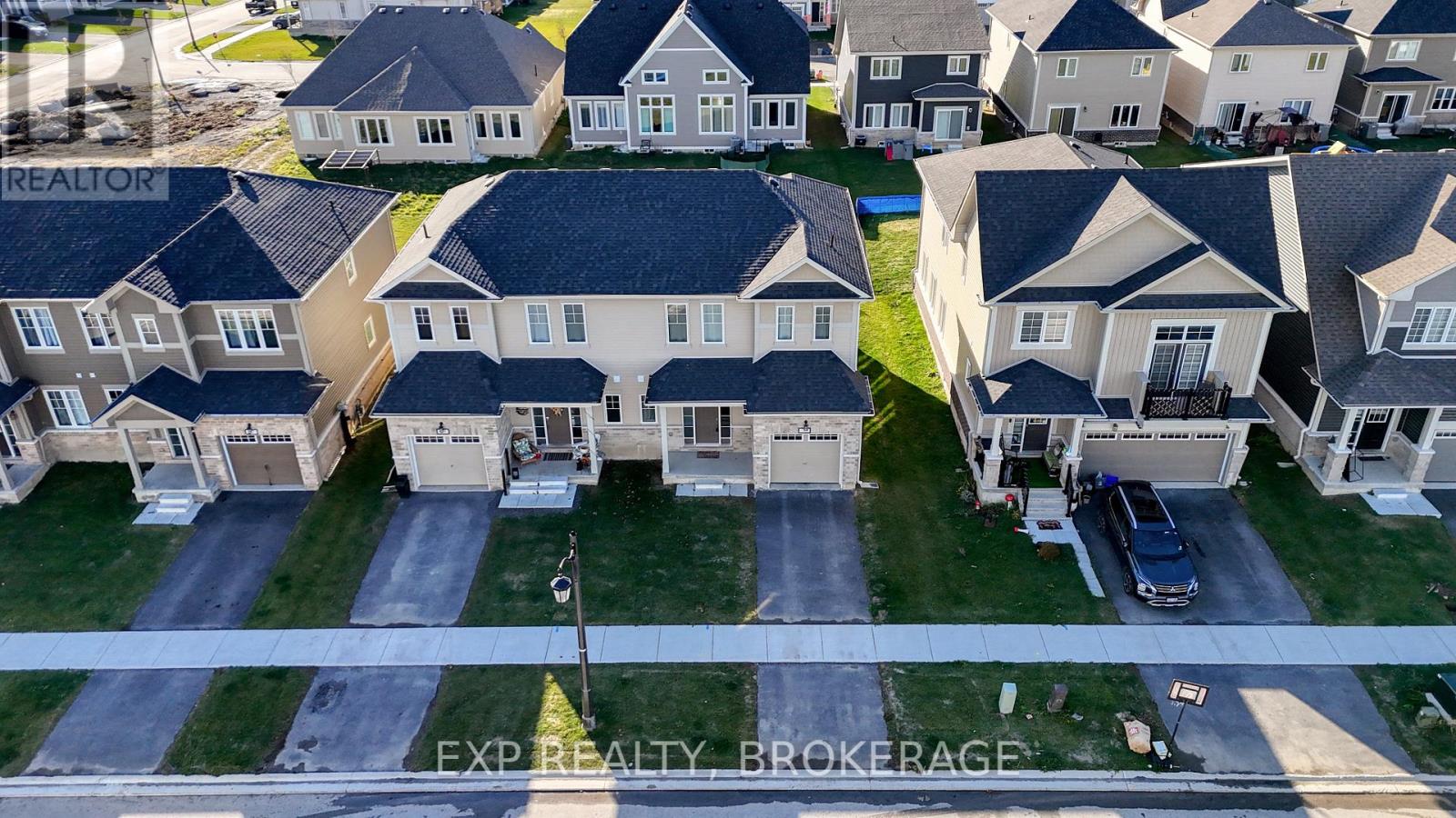 73 Oakmont Drive, Loyalist, Ontario  K0H 1G0 - Photo 33 - X12655612