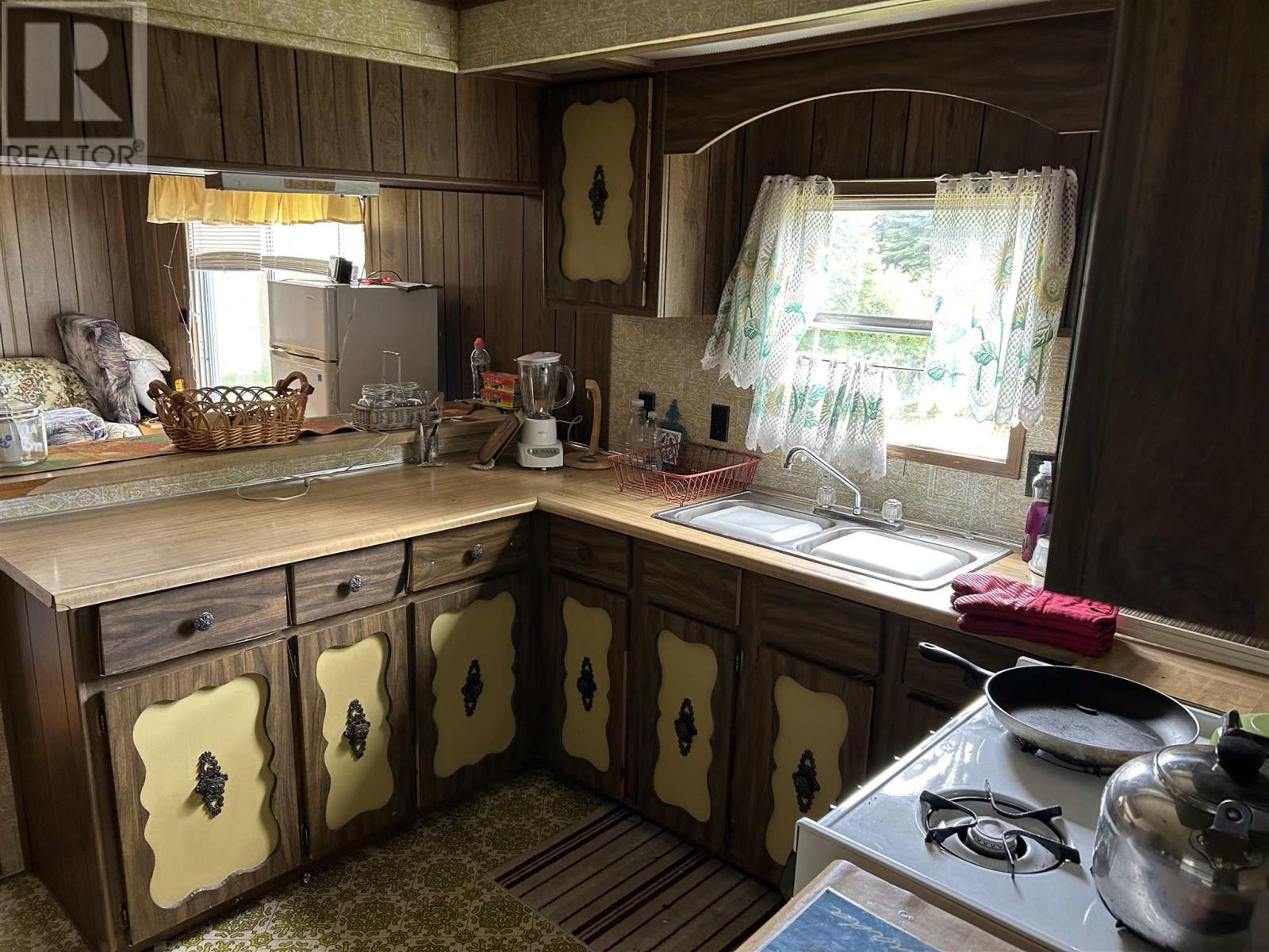 1 Bear Camp, Vermilion Bay, Ontario  P0V 1S0 - Photo 4 - TB252026