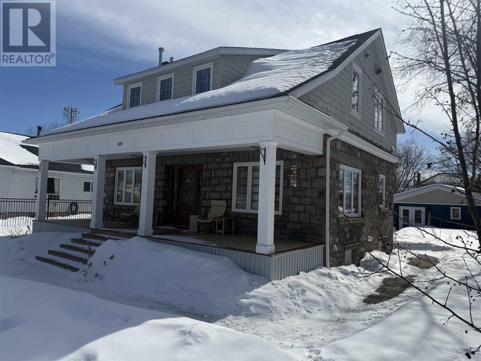 109 King Street, Sioux Lookout, Ontario  P8T 1C3 - Photo 2 - TB250555