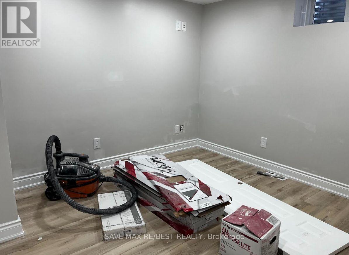 Bsmt - 1 O'connor Lane, Guelph, Ontario  N1E 7G6 - Photo 9 - X12653988