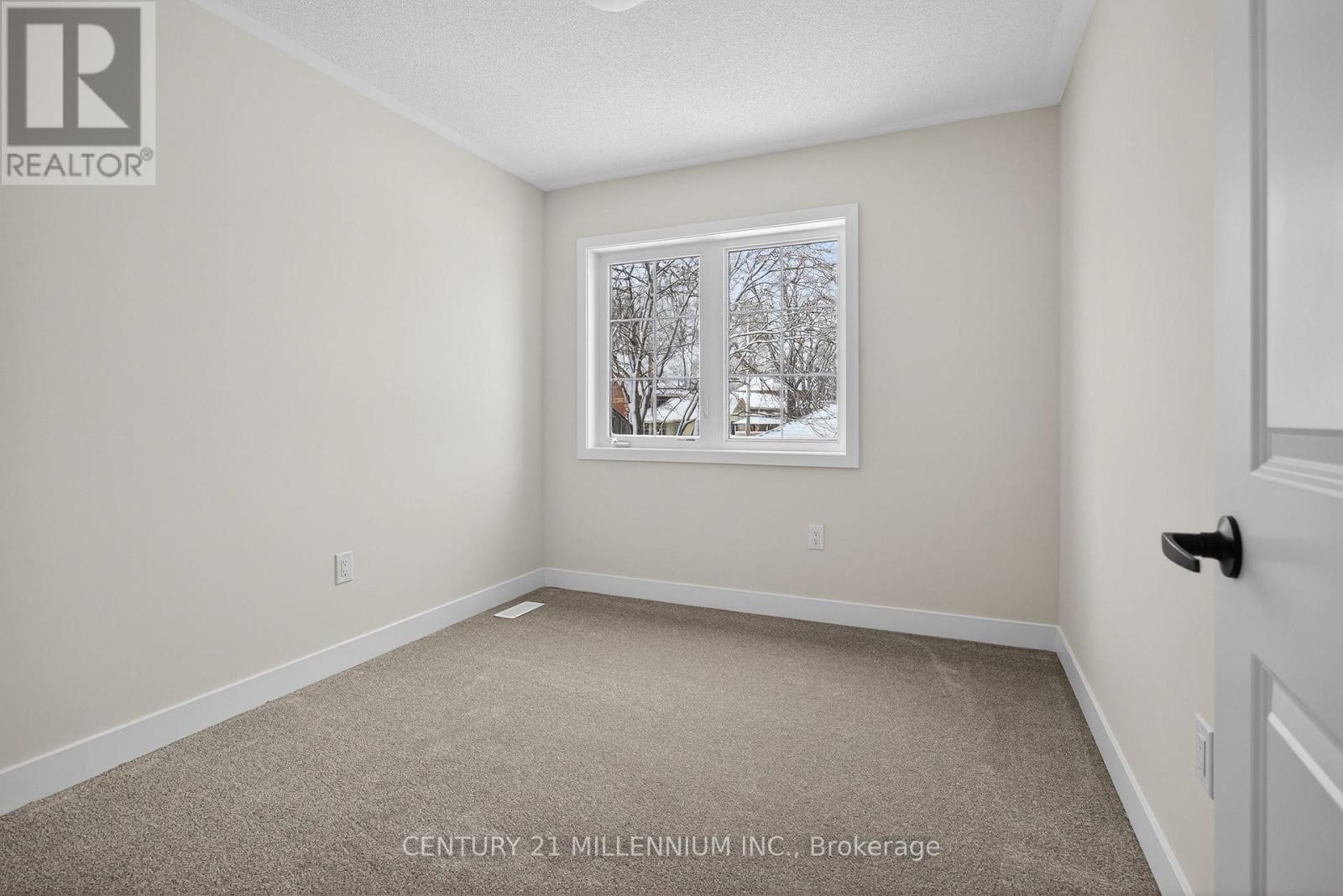 104 Walden Drive, Shelburne, Ontario  L9V 3Y1 - Photo 8 - X12409853