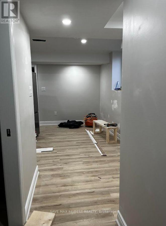 Bsmt - 1 O'connor Lane, Guelph, Ontario  N1E 7G6 - Photo 6 - X12653988