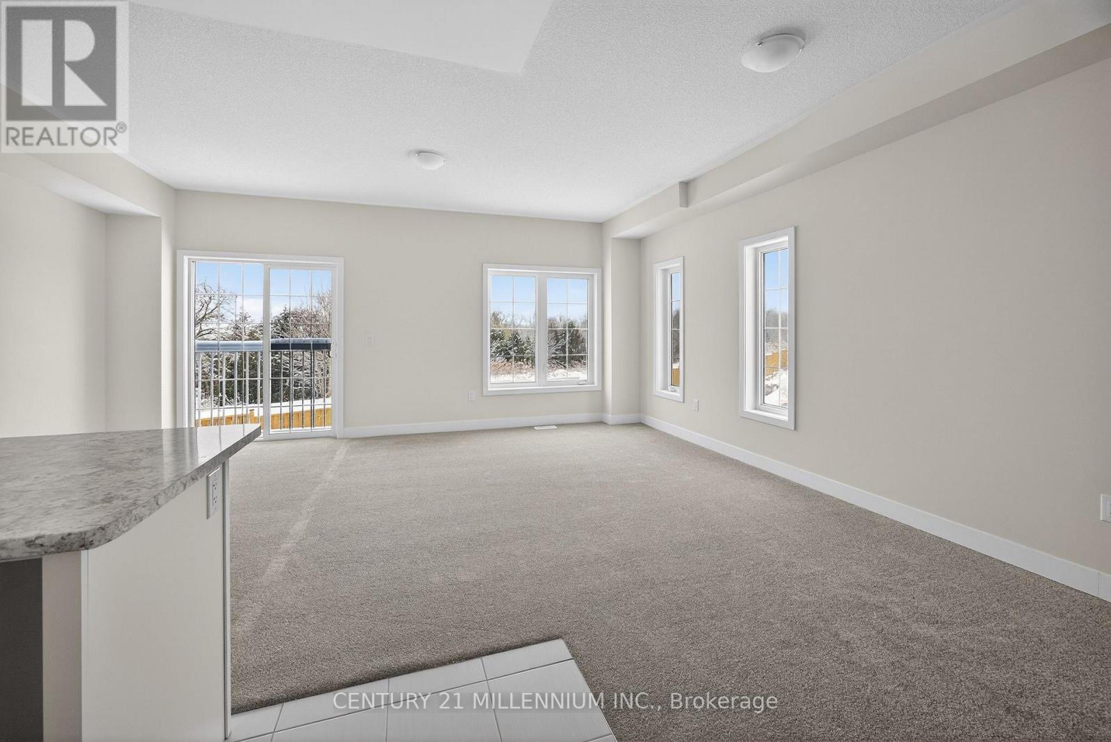 104 Walden Drive, Shelburne, Ontario  L9V 3Y1 - Photo 4 - X12409853