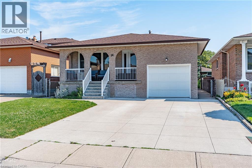 96 SUMMERLEA Drive, Hamilton, Ontario