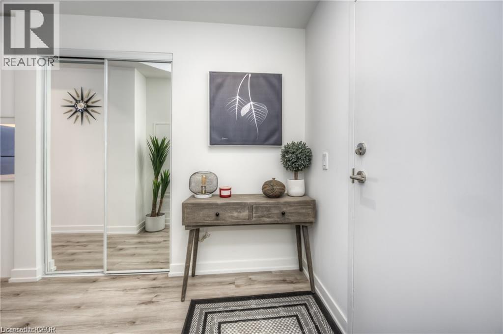 251 Northfield Drive E Unit# 217, Waterloo, Ontario  N2K 0G9 - Photo 3 - 40795467