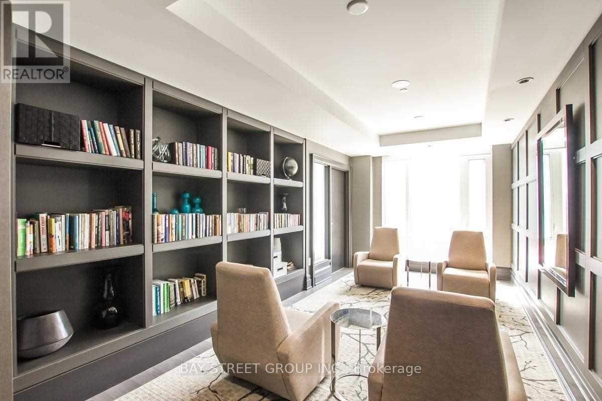 911 - 60 Berwick Avenue, Toronto, Ontario  M5P 1H1 - Photo 11 - C12655584