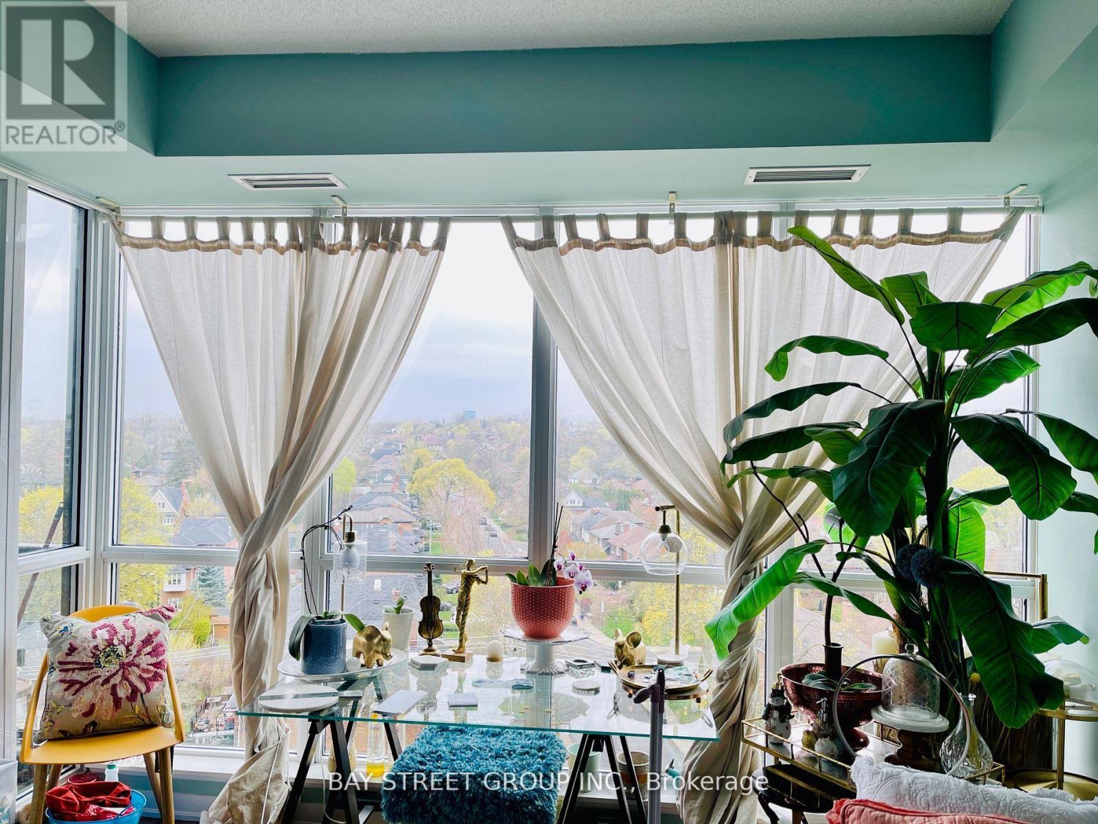 911 - 60 Berwick Avenue, Toronto, Ontario  M5P 1H1 - Photo 2 - C12655584