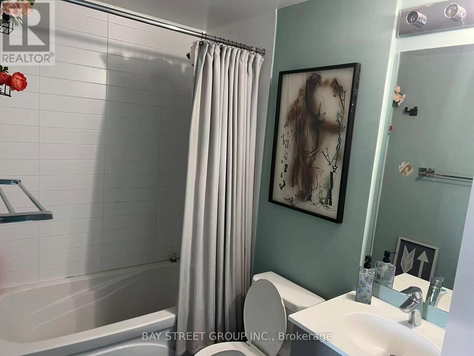 911 - 60 Berwick Avenue, Toronto, Ontario  M5P 1H1 - Photo 6 - C12655584