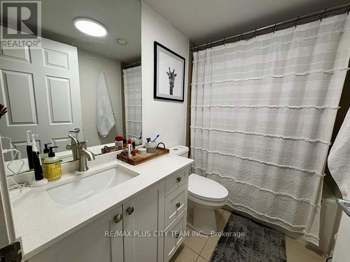 1601 - 373 Front Street, Toronto, Ontario  M5V 3R7 - Photo 10 - C12655630