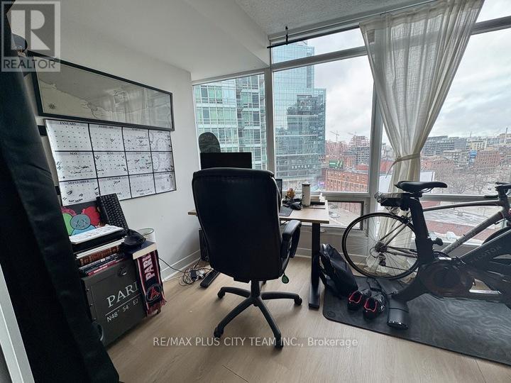 1601 - 373 Front Street, Toronto, Ontario  M5V 3R7 - Photo 5 - C12655630