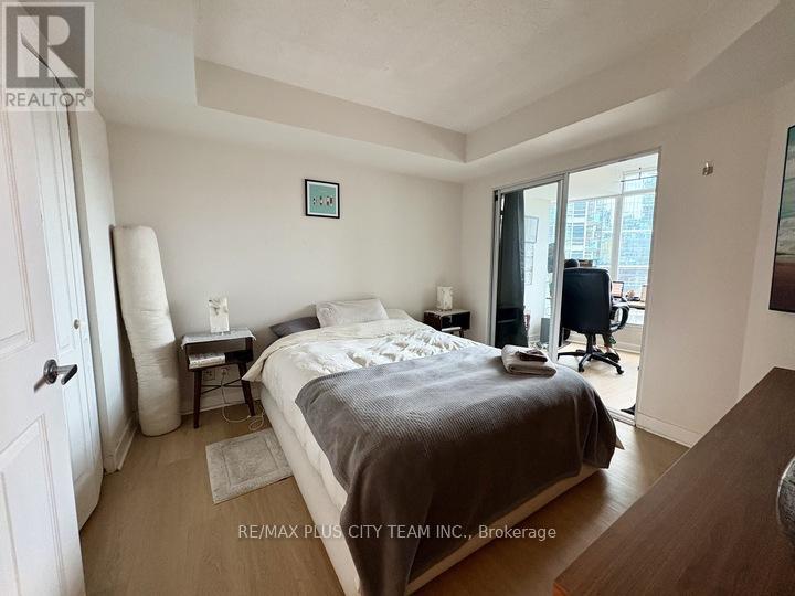 1601 - 373 Front Street, Toronto, Ontario  M5V 3R7 - Photo 8 - C12655630