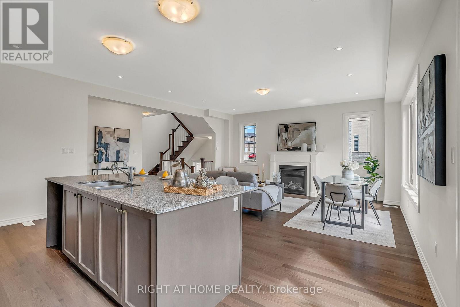 2091 Hallandale Street, Oshawa, Ontario  L1L 0T9 - Photo 17 - E12655580