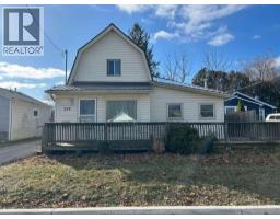 260 WOODS STREET, Chatham, Ontario