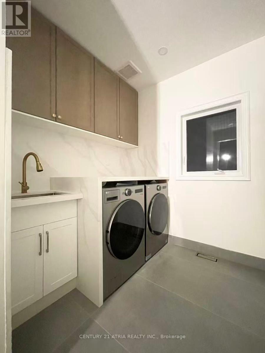 1290 Shortreed Terrace, Newmarket, Ontario  L3X 0B6 - Photo 11 - N12655592